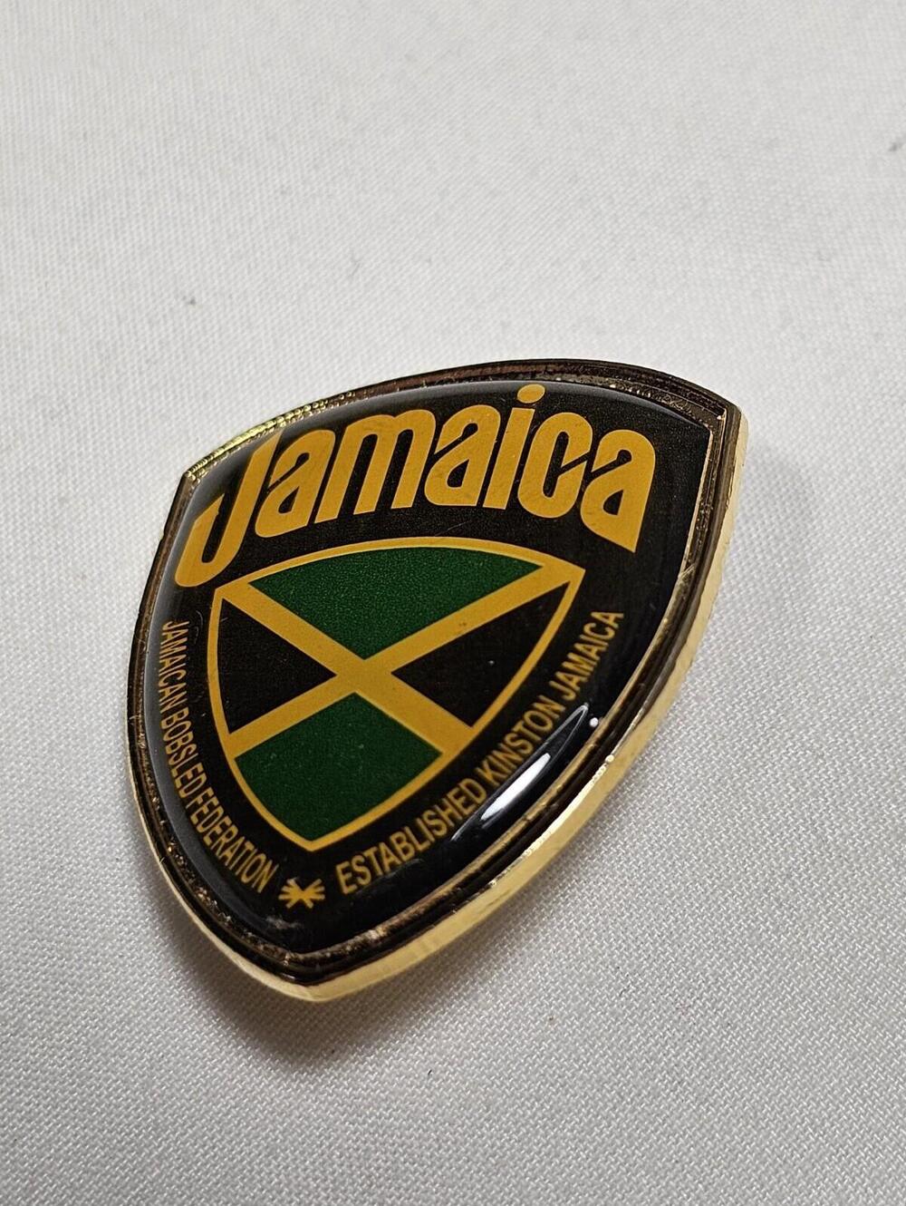 Vintage Jamaican Bobsled Federation Kingston Pin Award "Cool Runnings" - Picture 2 of 4